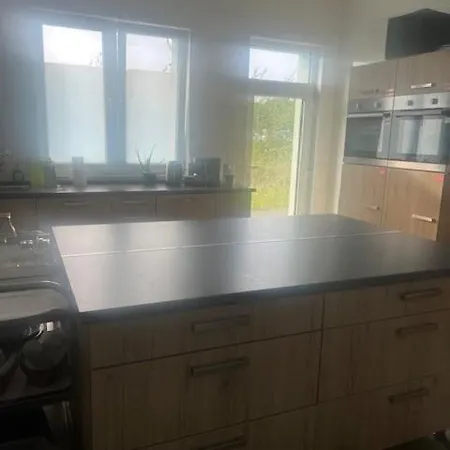 Mit 1 Schlafzimmer Hi-1 Apartment